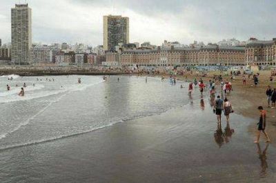 Los balnearios de Mar del Plata incorporar�n una bandera que anuncia tormentas el�ctricas