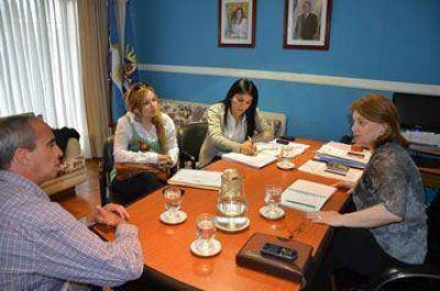 Crean estrategias para mejorar la educaci�n 
