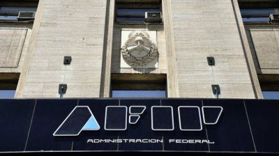 Menos de un cuarto de los trabajadores gana en promedio m�s que $7.200 por mes