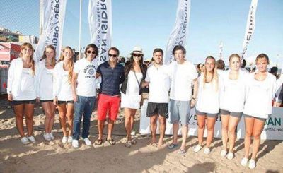 Con rugby y un recital en vivo, San Isidro cerr� su campa�a en la Costa