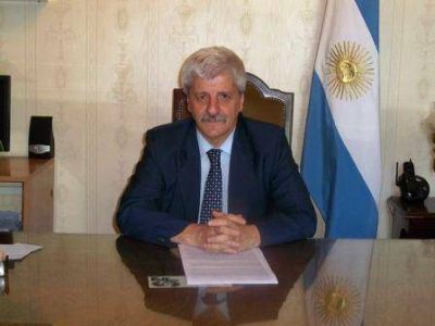 Luis Andreotti: "De qu� se alegra el Gobernador, deber�a pedir disculpas" 