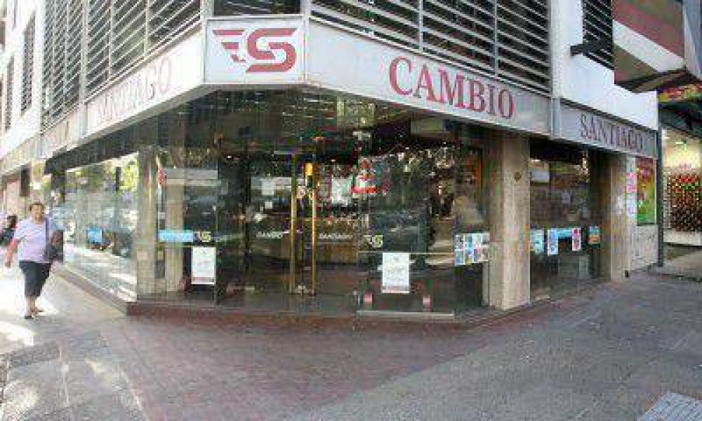 A pesar de los anuncios, las casas de cambio amanecieron vac�as en Mendoza