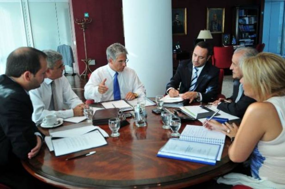 El Instituto Superior de Seguridad P�blica inform� sobre el comienzo de un plan de mejora 