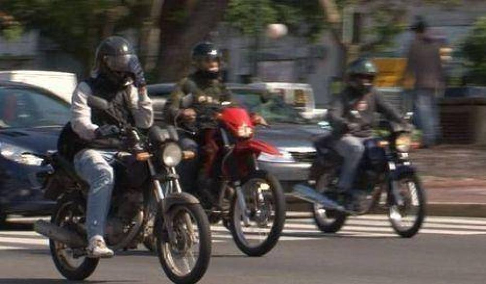 "Macri cree que los motoqueros afean la Ciudad"