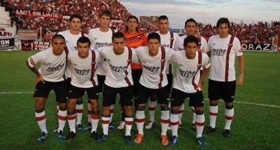 El plantel de Col�n cobr� diciembre y est� al d�a