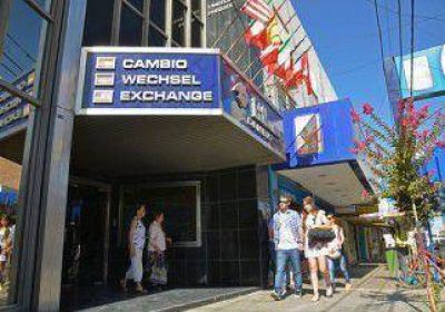 Retracci�n del comercio neuquino a la espera de un panorama m�s claro  