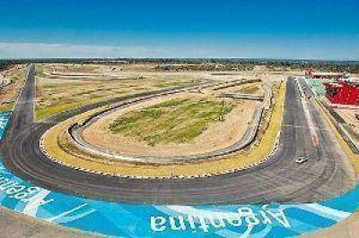 Ya se hace la �ltima inspecci�n al circuito del MotoGP