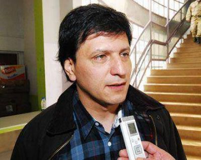 G�mez Bull inst� a petroleras a �imitar el ejemplo de YPF� 