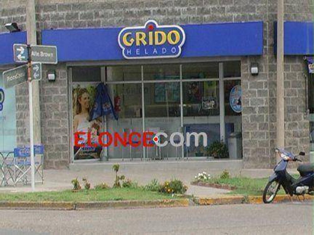 Delincuentes asaltaron una helader�a y se llevaron 1400 pesos 