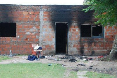 �La casa se la prendimos fuego los vecinos porque no los queremos m�s en el barrio�