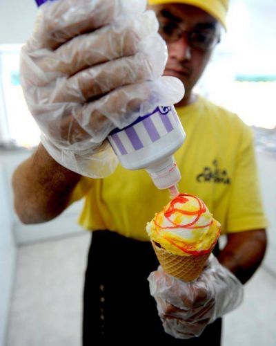 �Te anim�s a probar helados de berenjena, mate cocido o de quesillo y miel de ca�a?