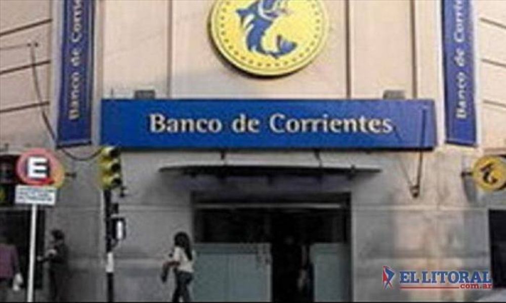 Casas de cambio ya venden d�lares para ahorro, bancos esperan adecuar el sistema