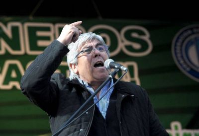 Moyano: "El gremio de Camioneros tiene plata ahorrada en d�lares"
