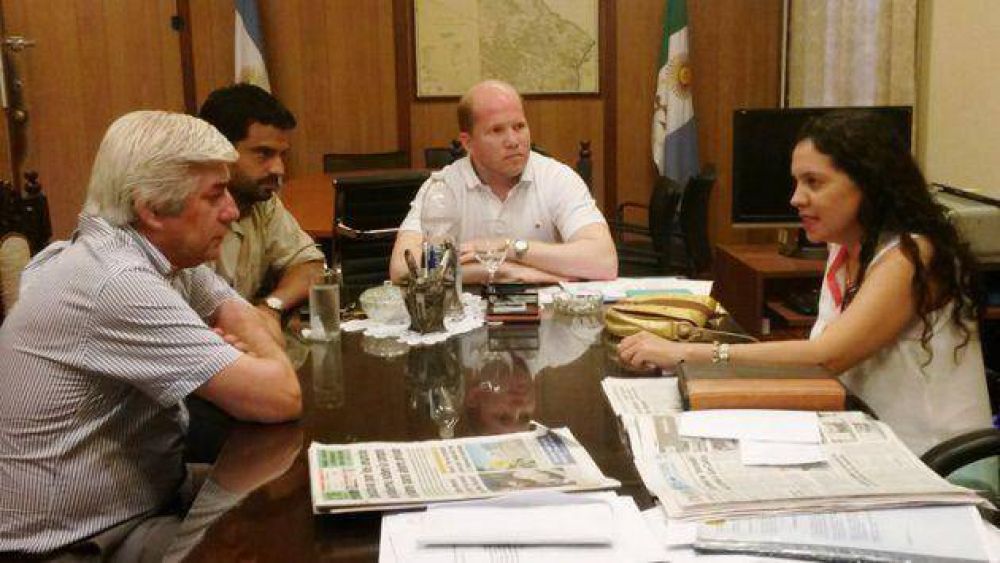 C�ceres deline� acciones de seguridad con el intendente de Pinedo