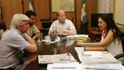 C�ceres deline� acciones de seguridad con el intendente de Pinedo