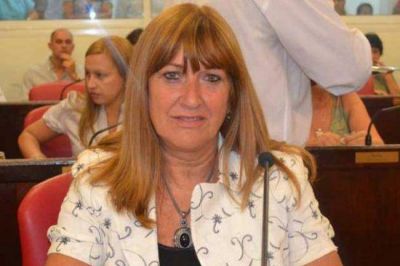 Alicia Ogara: "Hubiera sido mejor el silencio que tratar de deslindar responsabilidades�
