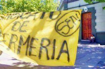 Enfermeros retoman el paro 