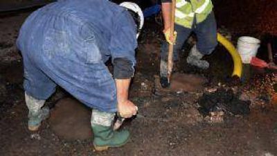 Se rompi� un acueducto en el centro y hay baja presi�n 