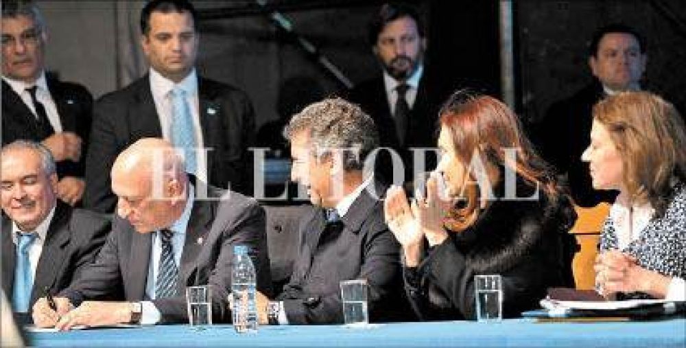 Licitaci�n: $ 90 millones para proyectar el puente a Paran�