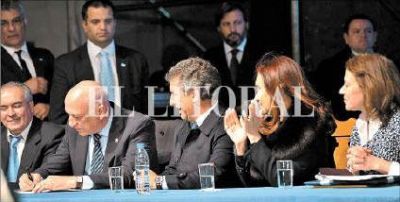 Licitaci�n: $ 90 millones para proyectar el puente a Paran�