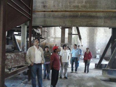 Diputados relevan desesperante situaci�n de trabajadores de Electroqu�mica El Carmen