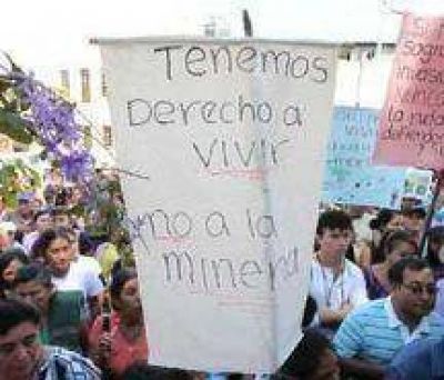 Los vecinos de El Galp�n continuar�n con los cortes de ruta