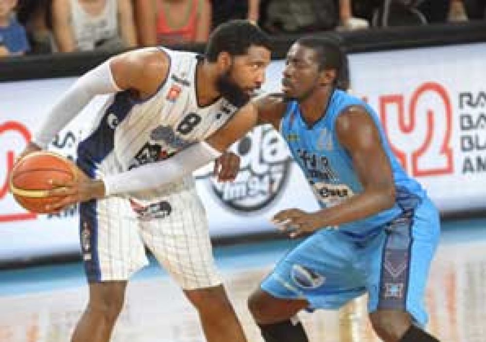 Argentino grit� fuerte en Bah�a y volvi� al triunfo