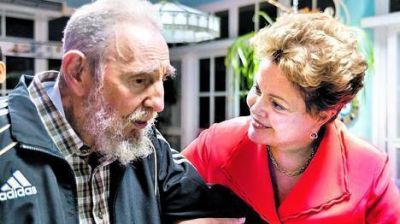 Ra�l Castro defiende la inversi�n extranjera tras inaugurar un puerto clave
