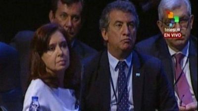 Urribarri m�s cerca de Cristina y para toda latinoam�rica	 