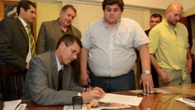 El aumento de la Polic�a cuesta 13 millones de pesos al mes