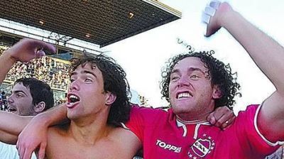 Ins�a se despidi� de V�lez y desembarcar� en Independiente