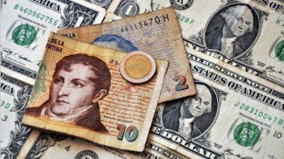 El d�lar libre sube 40 centavos y se acerca a los 13 pesos