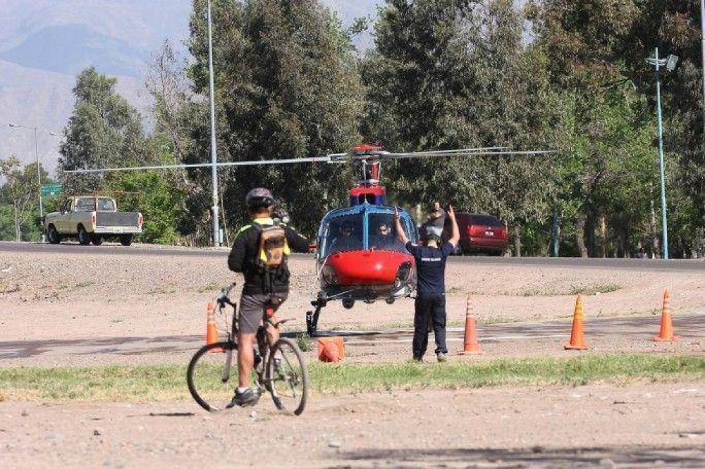 Dos hermanitas murieron tras desbarrancarse el auto que conduc�a su madre por la Ruta 7, en Uspallata