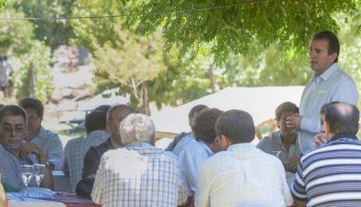P�rez: �queremos poner el Estado a disposici�n de los productores m�s peque�os�
