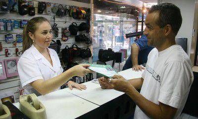 Proveedores env�an listas de productos con hasta el 70 por ciento de aumento