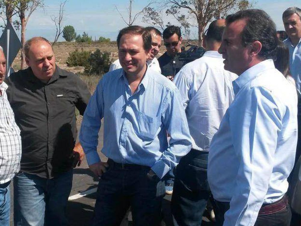 A pocos d�as de las paritarias, P�rez admiti� que los salarios est�n desactualizados por la inflaci�n