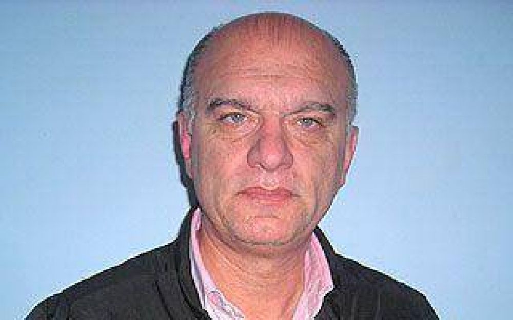 Grindetti sostuvo que "D�az P�rez est� lejos del vecino"