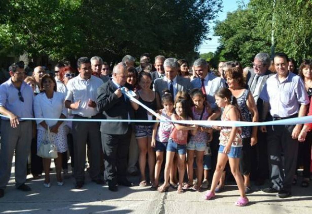 Villa Mercedes: inauguraron 12 cuadras de pavimento en el barrio �El Criollo�