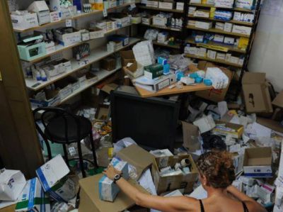 Entraron dos noches consecutivas a un centro de salud y causaron destrozos