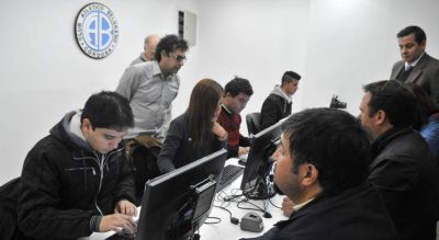 A 12 d�as del debut, Belgrano super� la barrera de los 20 mil socios