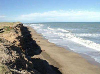 Solicitan realizar un sistema de protecci�n costera en las playas de San Eduardo del Mar