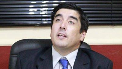Fuertes: �Zavallo es la cara nueva de un proyecto viejo�	 