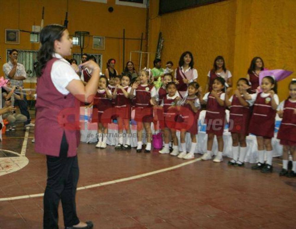 Ni�os volver�n el 26 de febrero a clases