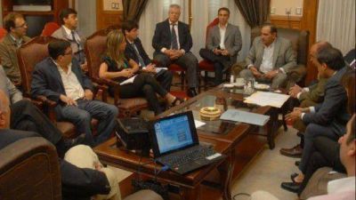 Digitalizar�n archivos y profesionalizar�n a empleados