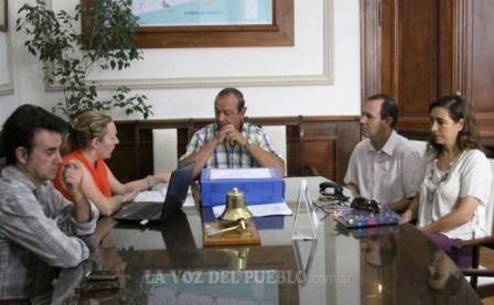 Se present� una empresa para la construcci�n del Jard�n 917