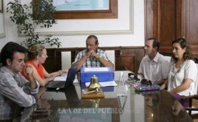 Se present� una empresa para la construcci�n del Jard�n 917