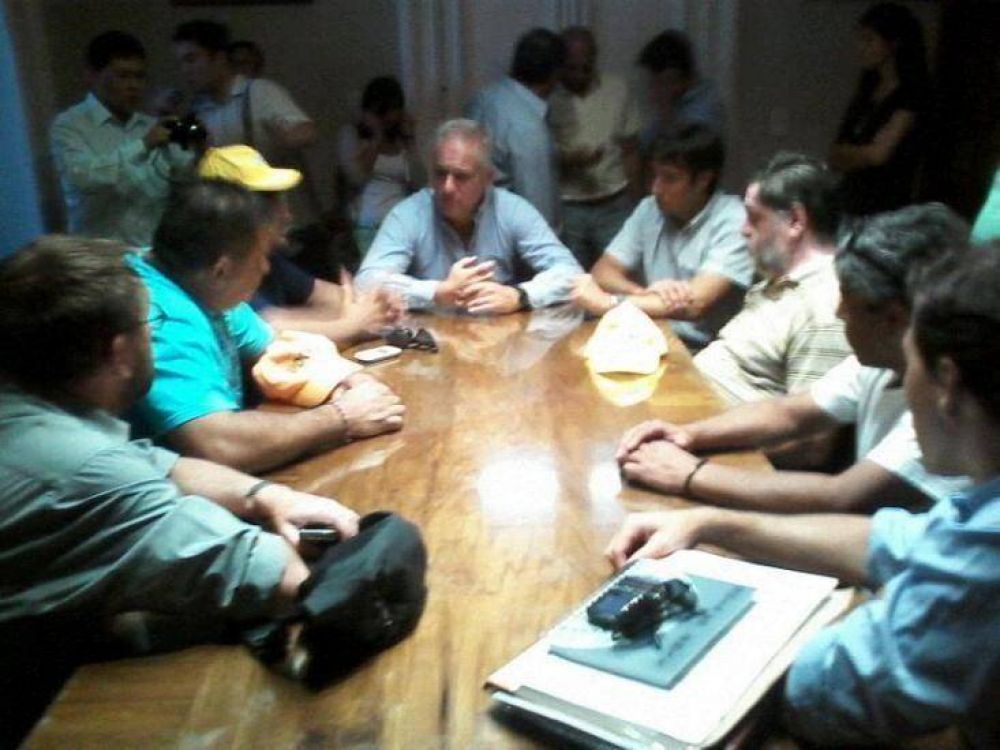 �El massismo involucrado en el atentado a la UOCRA?