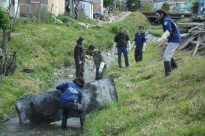 Saneamiento en Ushuaia: Realizar�n nueva limpieza en el Arroyo Buena Esperanza
