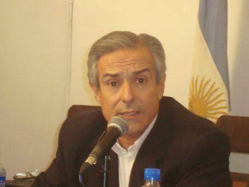 De la mano de Eduardo Di Marco, la fundaci�n Pensar prepara su desembarco en La Plata