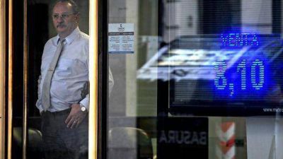 Con muy pocas operaciones, el d�lar paralelo baj� a $12,75